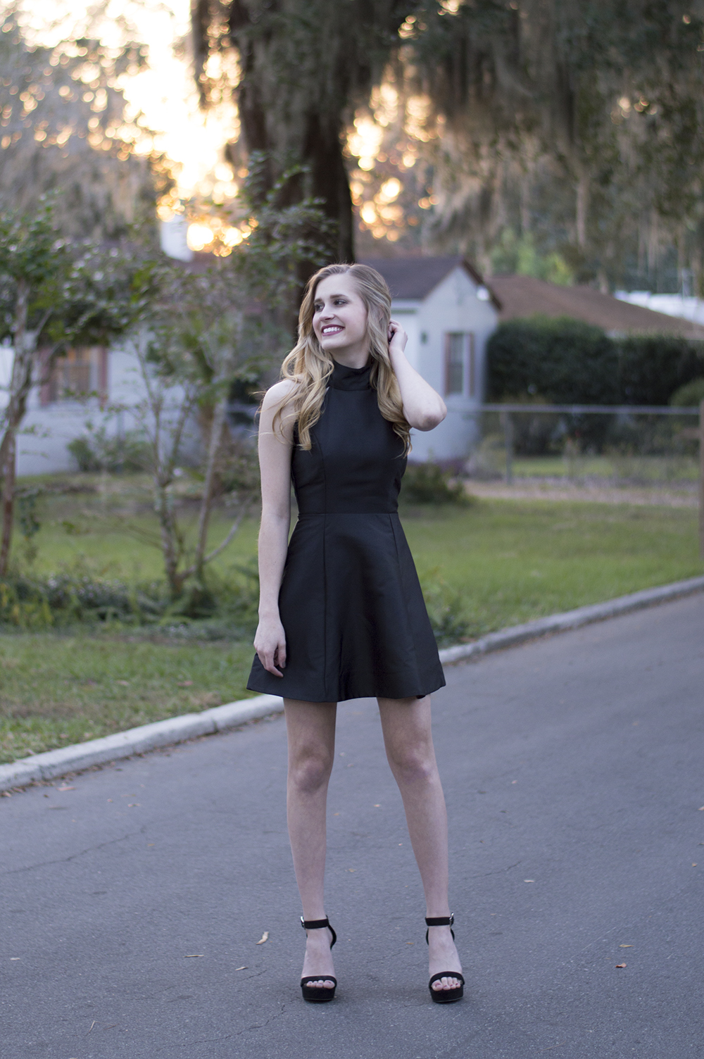 styelled-blog-fashion-blogger-style-fall-trends-winter-little-black-dress-forever-21-blonde-sweater-weather-02